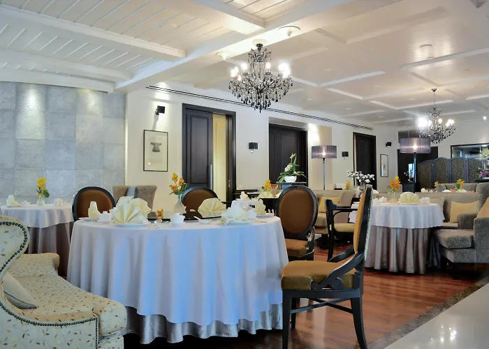 Rama Gardens Hotel Bangkok - SHA Certified